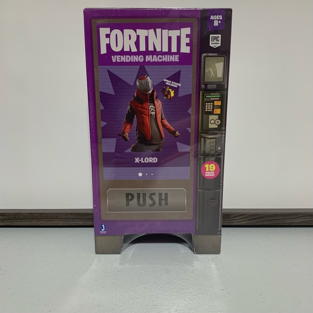 Fortnite Vending Machine Pinata X-Lord Action Figure & Accessories-New
